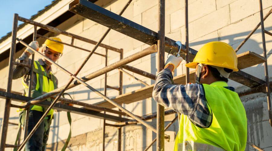 Professional gutter cleaning in Jones, OK